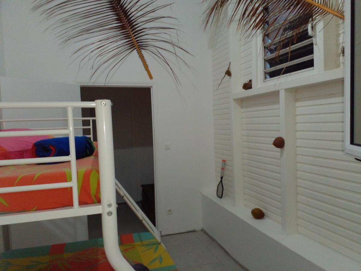 Chambre Chez L'Habitant Avec Piscine Privative Et Vue Panoramique Sur La Mer Des Caraibes Desmarinieres Exteriör bild